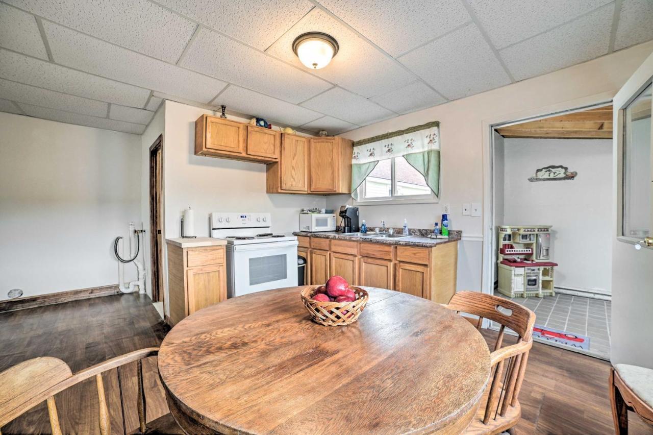 Walkable St Ignace Condo With Lake Huron Views Saint Ignace Buitenkant foto