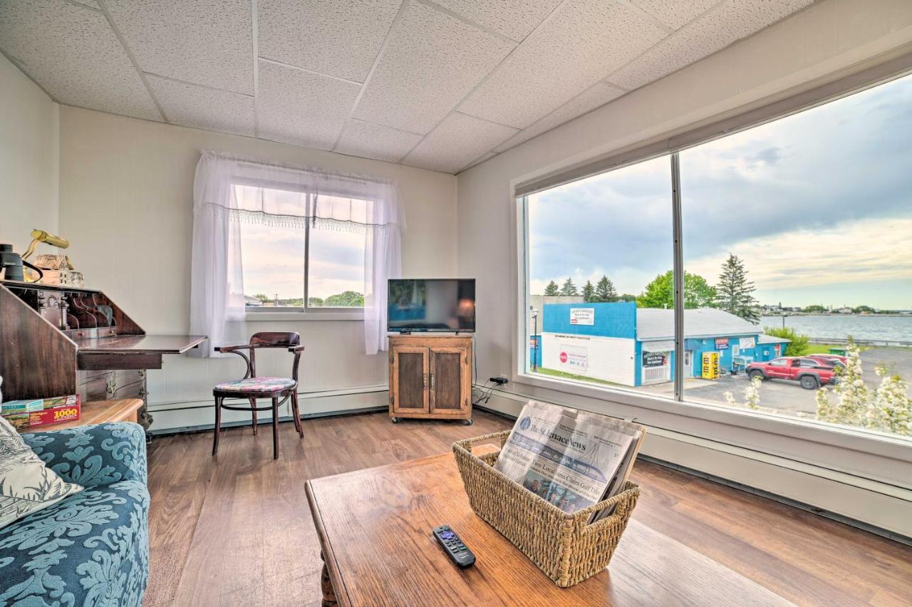 Walkable St Ignace Condo With Lake Huron Views Saint Ignace Buitenkant foto