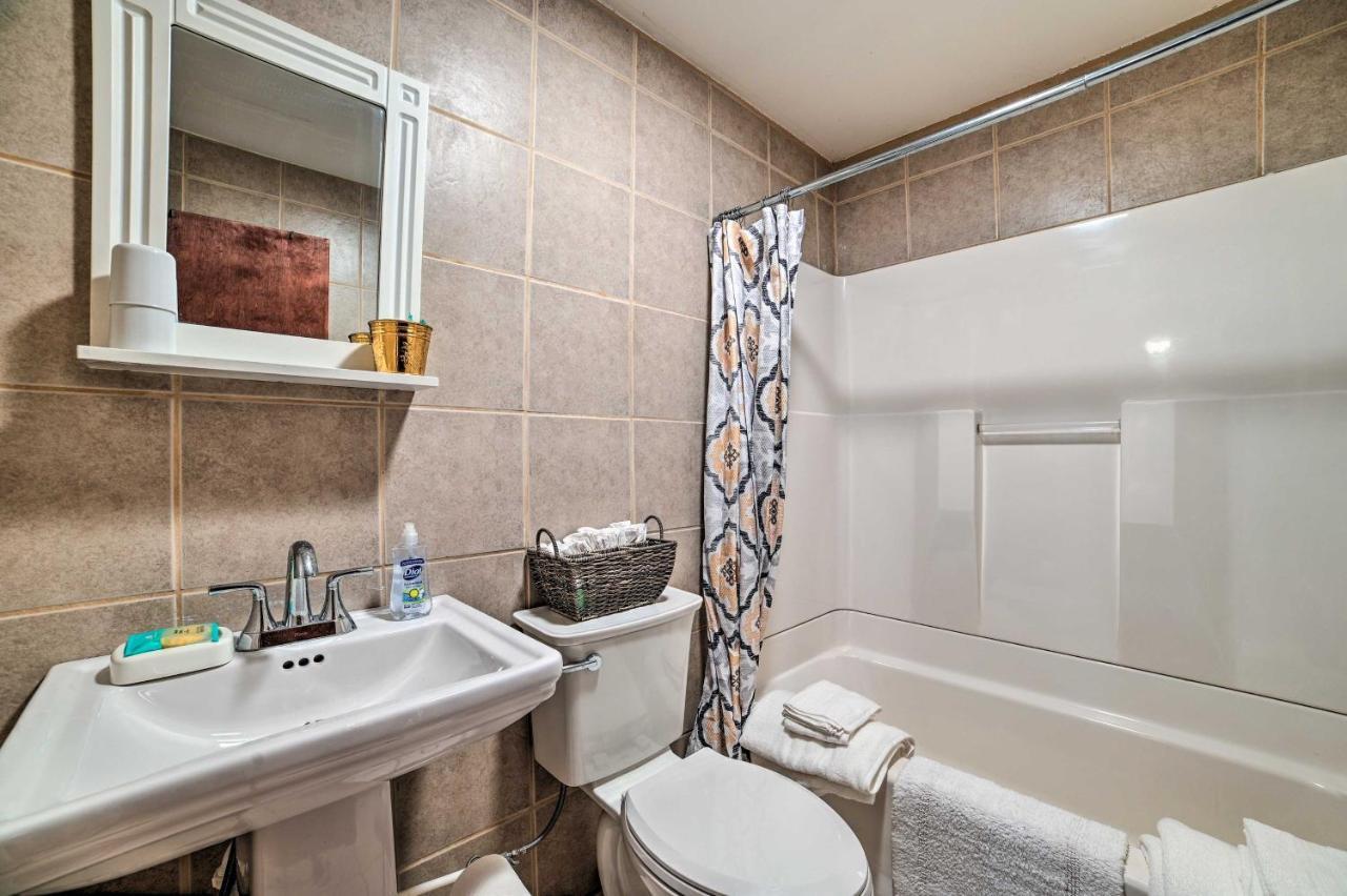 Walkable St Ignace Condo With Lake Huron Views Saint Ignace Buitenkant foto