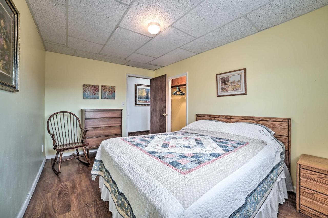 Walkable St Ignace Condo With Lake Huron Views Saint Ignace Buitenkant foto